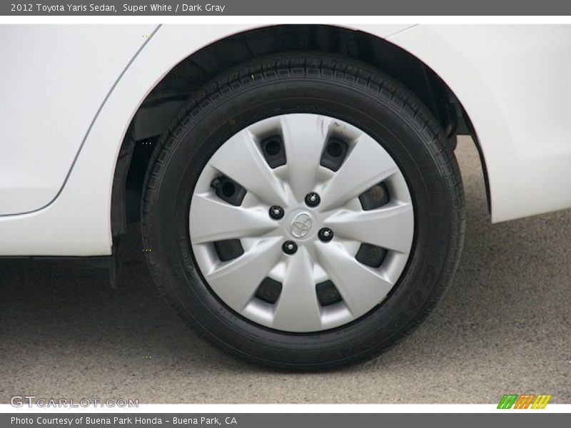 Super White / Dark Gray 2012 Toyota Yaris Sedan