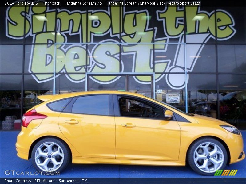 Tangerine Scream / ST Tangerine Scream/Charcoal Black Recaro Sport Seats 2014 Ford Focus ST Hatchback