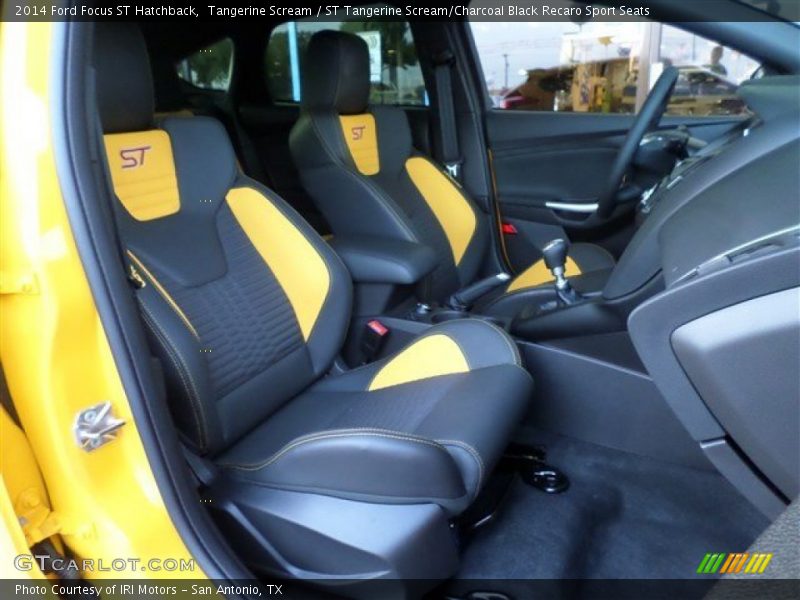 Tangerine Scream / ST Tangerine Scream/Charcoal Black Recaro Sport Seats 2014 Ford Focus ST Hatchback