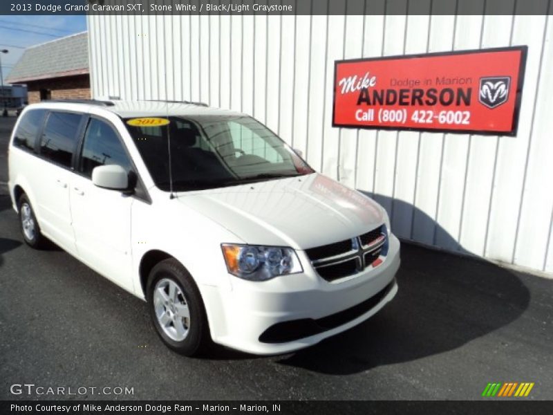 Stone White / Black/Light Graystone 2013 Dodge Grand Caravan SXT