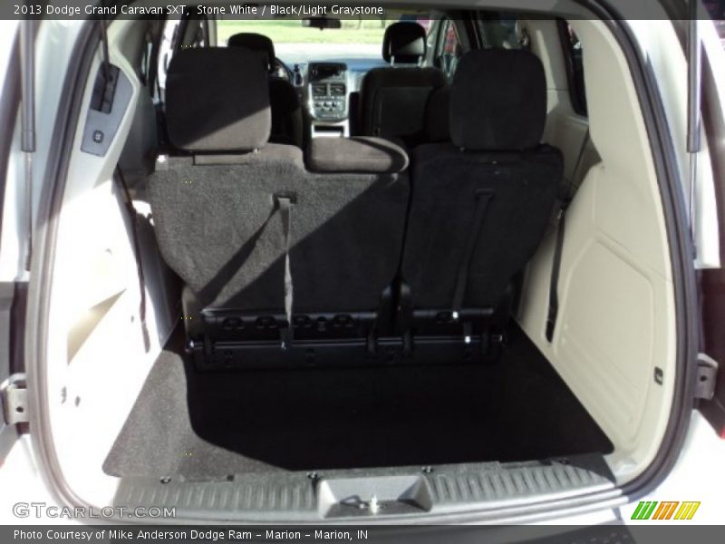 Stone White / Black/Light Graystone 2013 Dodge Grand Caravan SXT