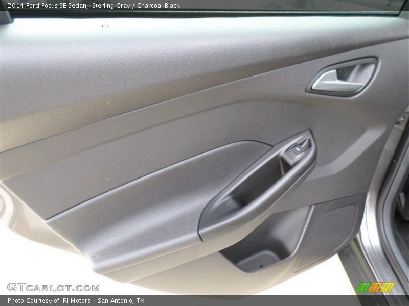 Sterling Gray / Charcoal Black 2014 Ford Focus SE Sedan