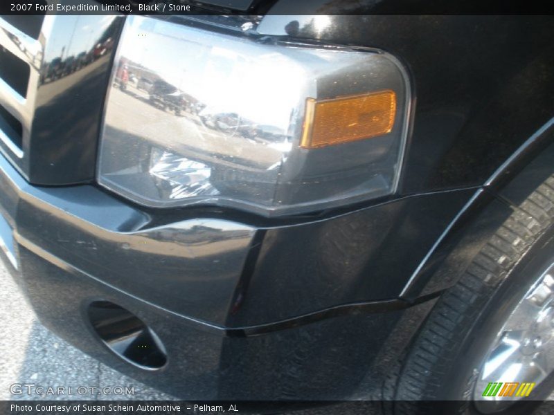 Black / Stone 2007 Ford Expedition Limited