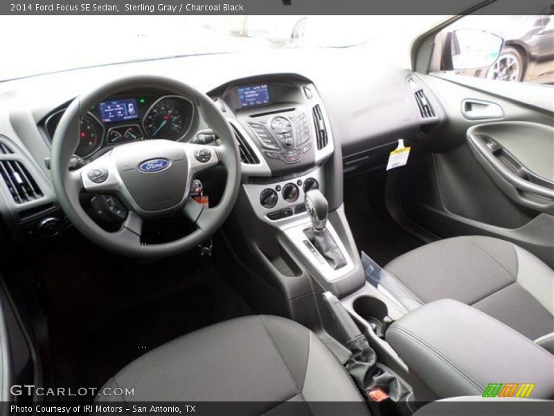 Sterling Gray / Charcoal Black 2014 Ford Focus SE Sedan
