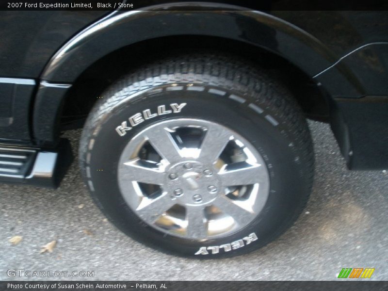 Black / Stone 2007 Ford Expedition Limited