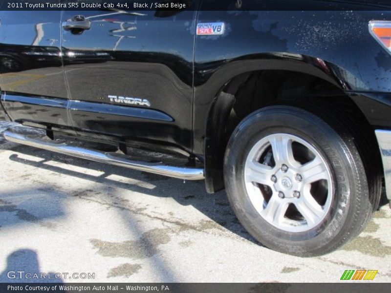 Black / Sand Beige 2011 Toyota Tundra SR5 Double Cab 4x4