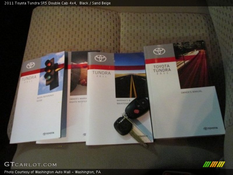 Black / Sand Beige 2011 Toyota Tundra SR5 Double Cab 4x4