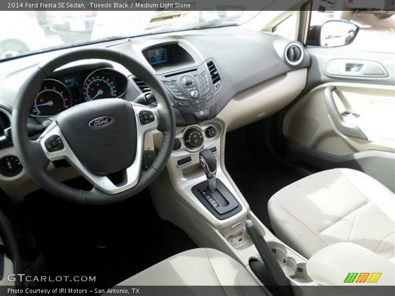 Tuxedo Black / Medium Light Stone 2014 Ford Fiesta SE Sedan