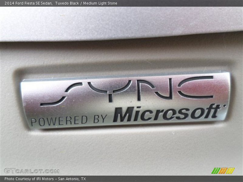 Tuxedo Black / Medium Light Stone 2014 Ford Fiesta SE Sedan