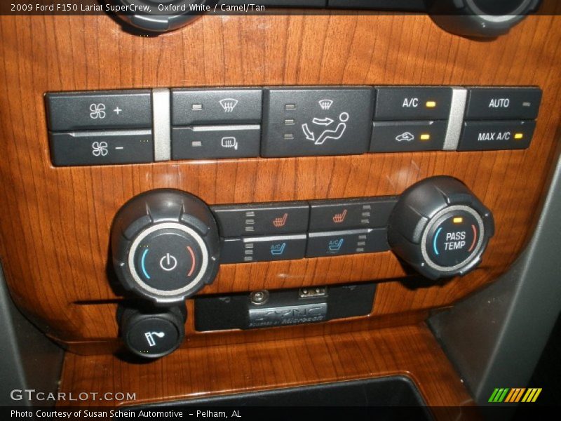 Oxford White / Camel/Tan 2009 Ford F150 Lariat SuperCrew