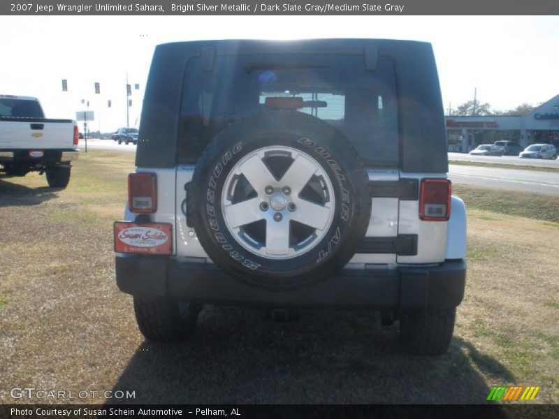 Bright Silver Metallic / Dark Slate Gray/Medium Slate Gray 2007 Jeep Wrangler Unlimited Sahara