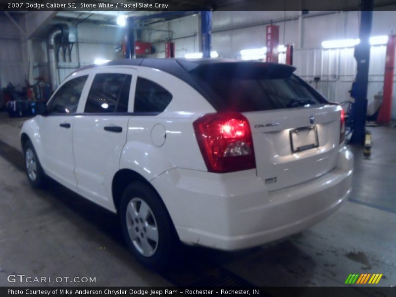 Stone White / Pastel Slate Gray 2007 Dodge Caliber SE