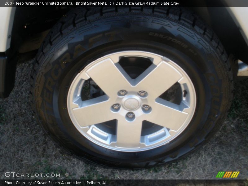 Bright Silver Metallic / Dark Slate Gray/Medium Slate Gray 2007 Jeep Wrangler Unlimited Sahara