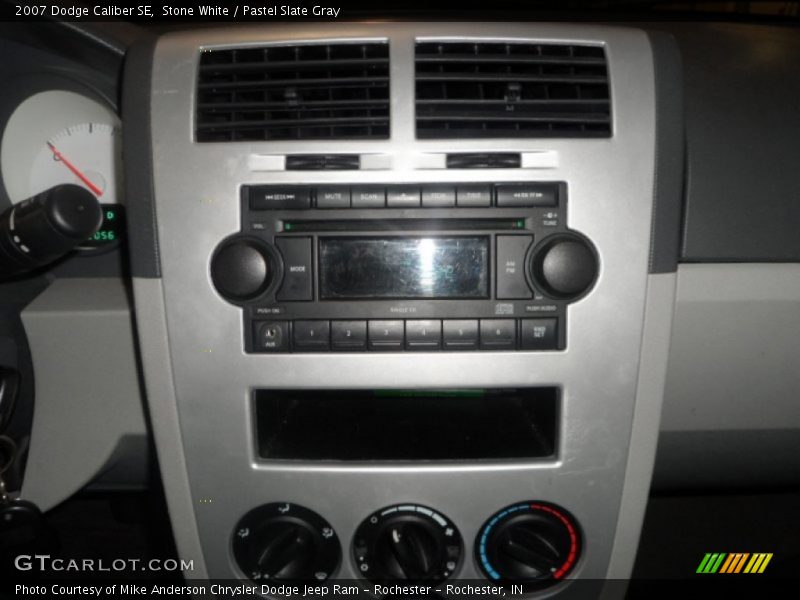 Stone White / Pastel Slate Gray 2007 Dodge Caliber SE