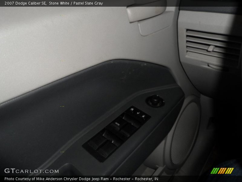 Stone White / Pastel Slate Gray 2007 Dodge Caliber SE