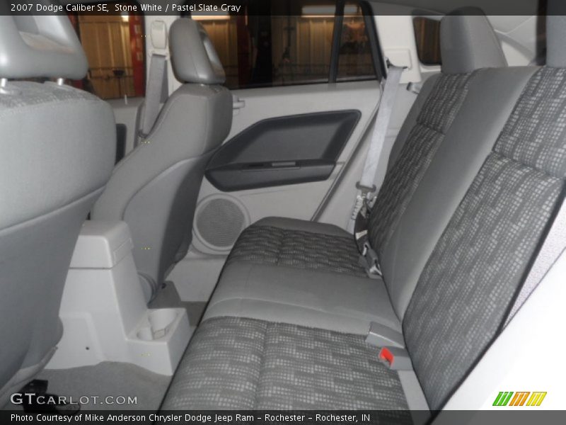 Stone White / Pastel Slate Gray 2007 Dodge Caliber SE