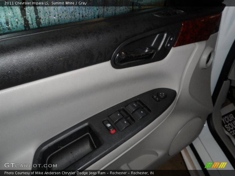 Summit White / Gray 2011 Chevrolet Impala LS