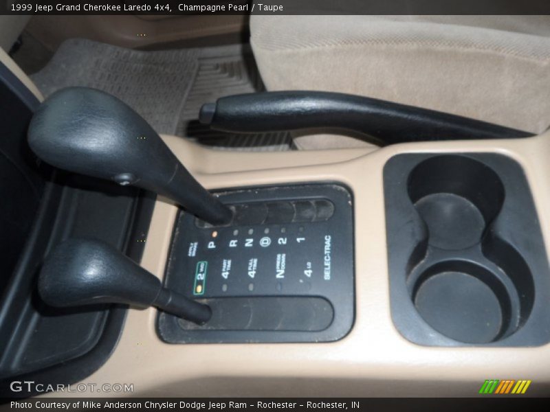Champagne Pearl / Taupe 1999 Jeep Grand Cherokee Laredo 4x4