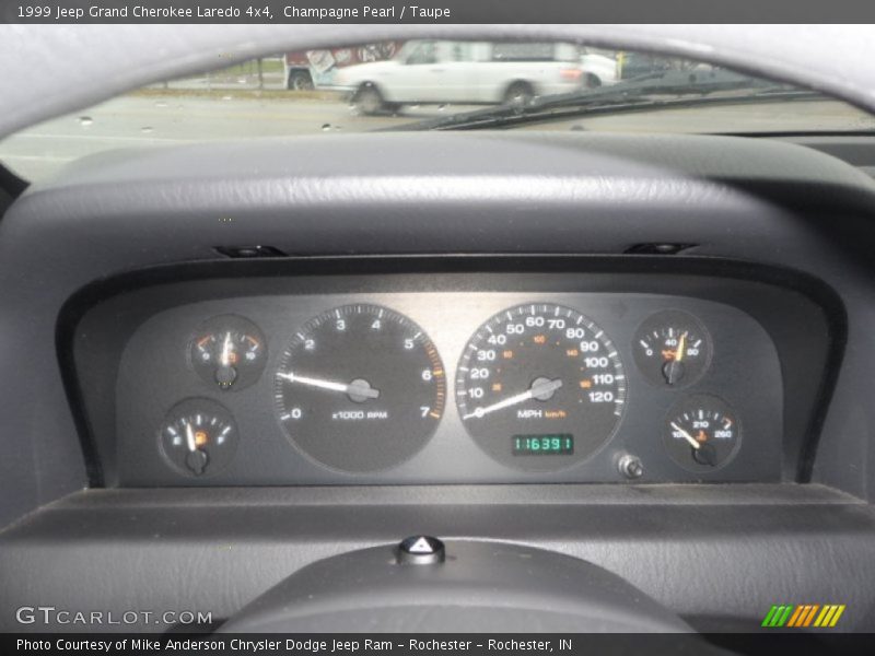 Champagne Pearl / Taupe 1999 Jeep Grand Cherokee Laredo 4x4