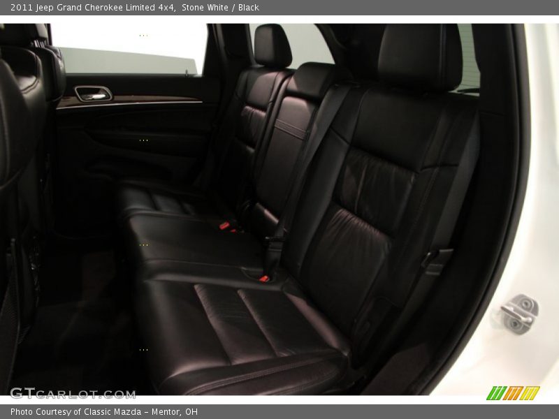 Stone White / Black 2011 Jeep Grand Cherokee Limited 4x4