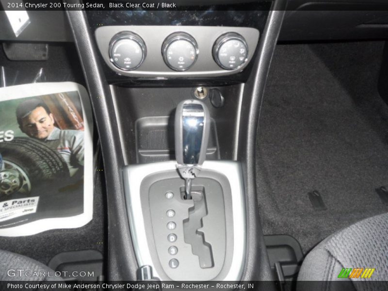 Black Clear Coat / Black 2014 Chrysler 200 Touring Sedan
