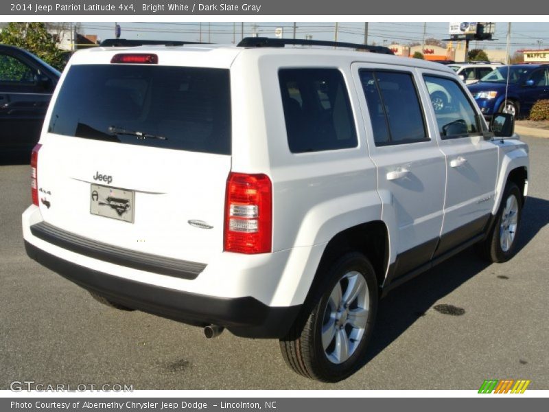 Bright White / Dark Slate Gray 2014 Jeep Patriot Latitude 4x4