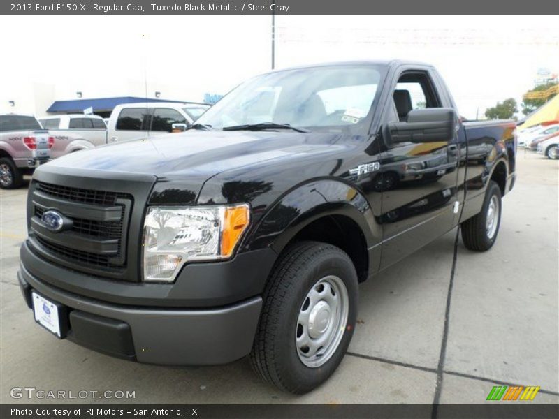 Tuxedo Black Metallic / Steel Gray 2013 Ford F150 XL Regular Cab