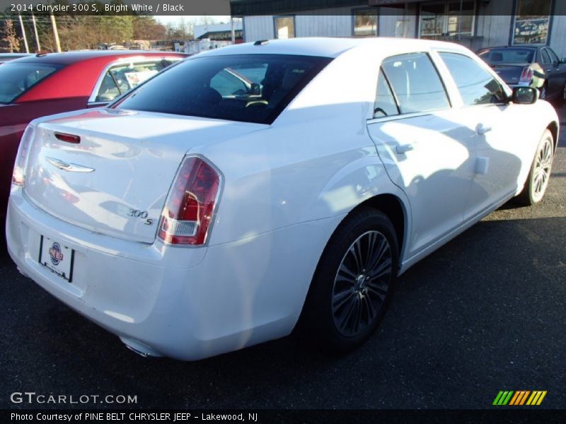 Bright White / Black 2014 Chrysler 300 S