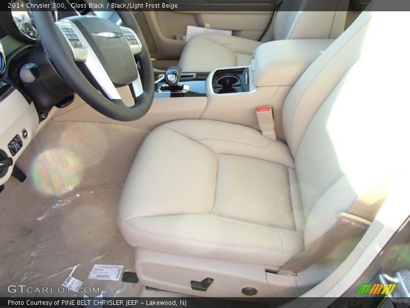 Gloss Black / Black/Light Frost Beige 2014 Chrysler 300