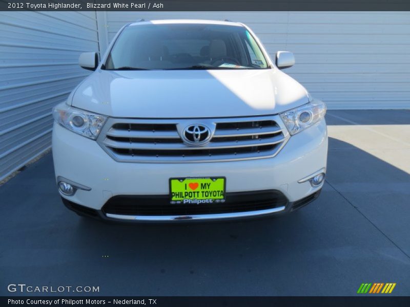 Blizzard White Pearl / Ash 2012 Toyota Highlander
