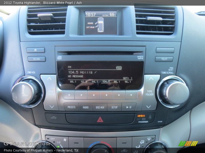 Blizzard White Pearl / Ash 2012 Toyota Highlander