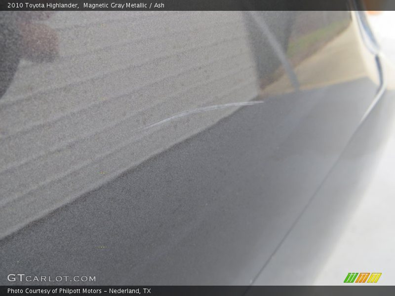 Magnetic Gray Metallic / Ash 2010 Toyota Highlander