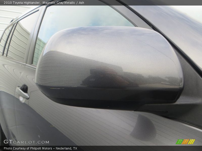 Magnetic Gray Metallic / Ash 2010 Toyota Highlander