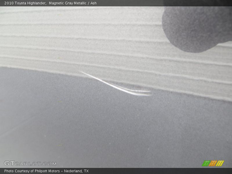 Magnetic Gray Metallic / Ash 2010 Toyota Highlander