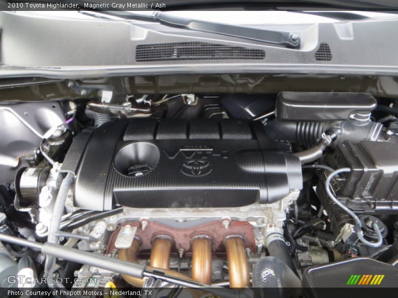 Magnetic Gray Metallic / Ash 2010 Toyota Highlander
