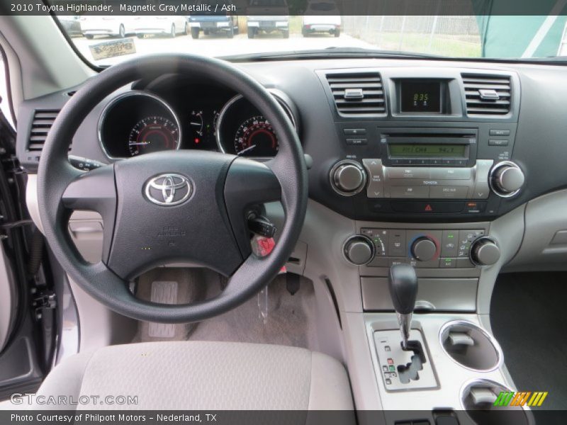 Magnetic Gray Metallic / Ash 2010 Toyota Highlander