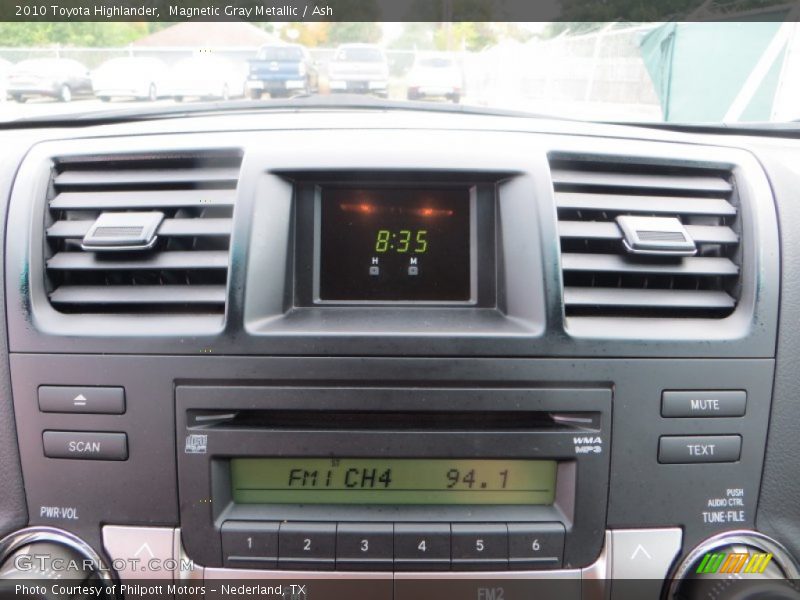 Magnetic Gray Metallic / Ash 2010 Toyota Highlander