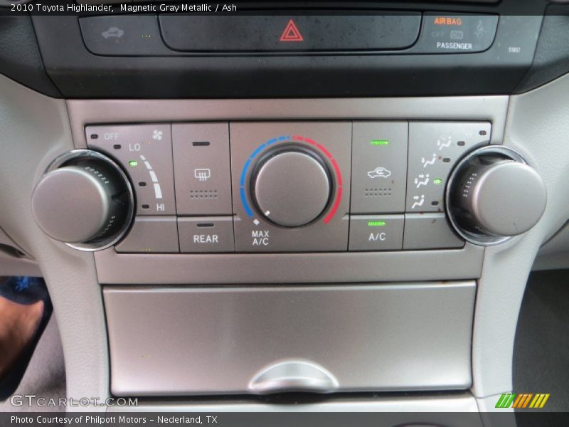 Magnetic Gray Metallic / Ash 2010 Toyota Highlander