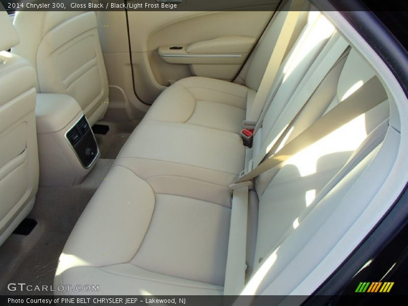 Gloss Black / Black/Light Frost Beige 2014 Chrysler 300