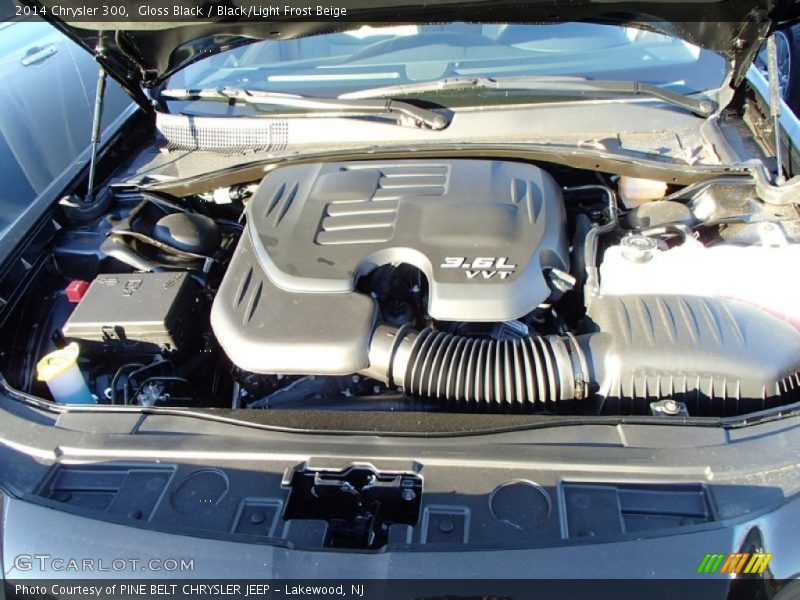 Gloss Black / Black/Light Frost Beige 2014 Chrysler 300