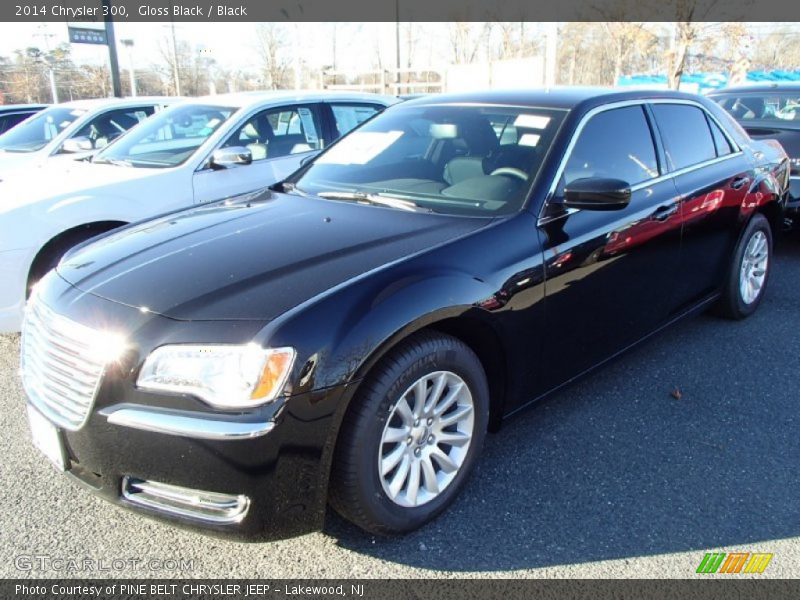 Gloss Black / Black 2014 Chrysler 300