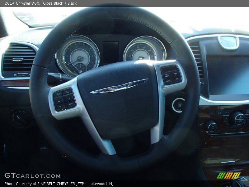 Gloss Black / Black 2014 Chrysler 300