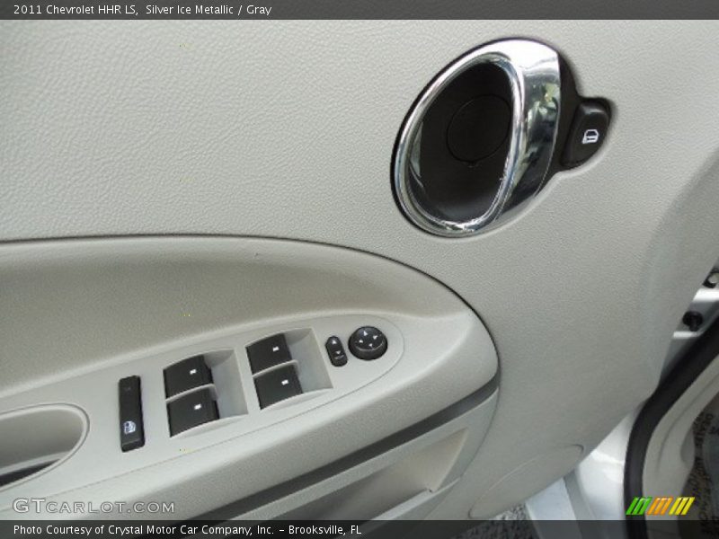 Silver Ice Metallic / Gray 2011 Chevrolet HHR LS