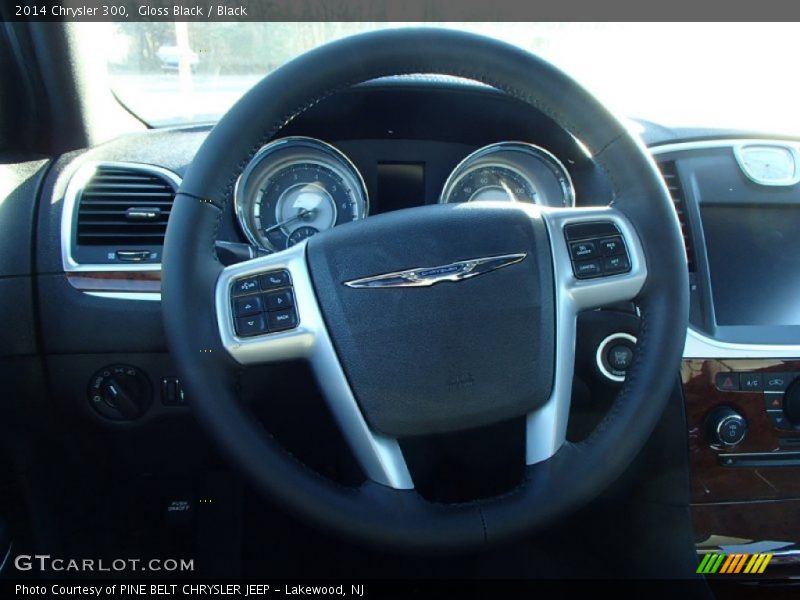 Gloss Black / Black 2014 Chrysler 300