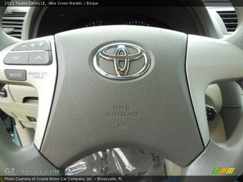 Aloe Green Metallic / Bisque 2011 Toyota Camry LE