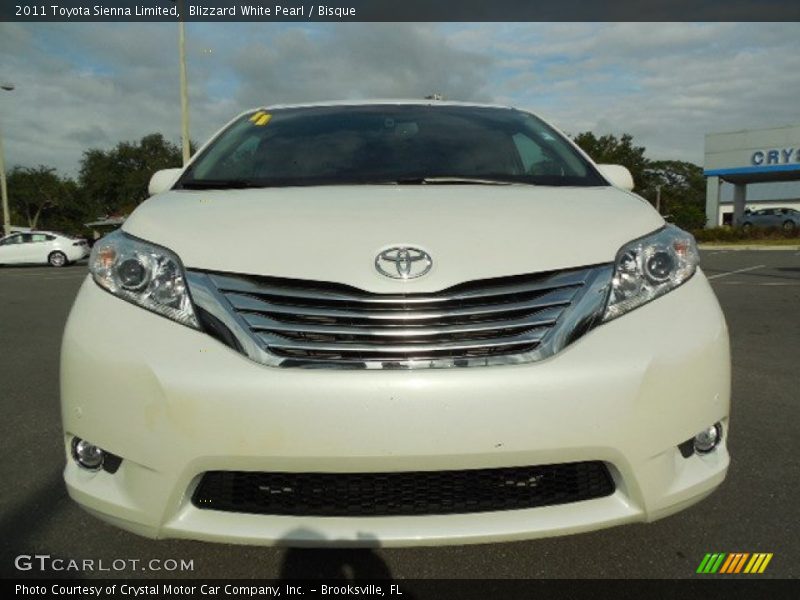 Blizzard White Pearl / Bisque 2011 Toyota Sienna Limited