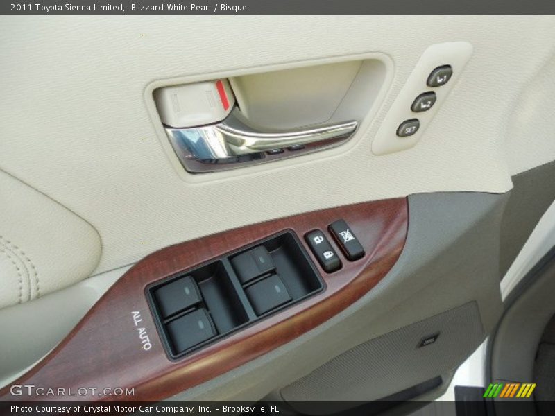 Blizzard White Pearl / Bisque 2011 Toyota Sienna Limited