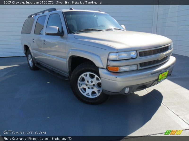 Silver Birch Metallic / Tan/Neutral 2005 Chevrolet Suburban 1500 Z71