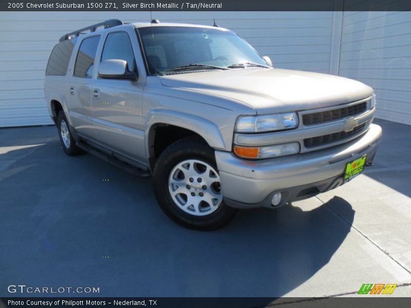 Silver Birch Metallic / Tan/Neutral 2005 Chevrolet Suburban 1500 Z71