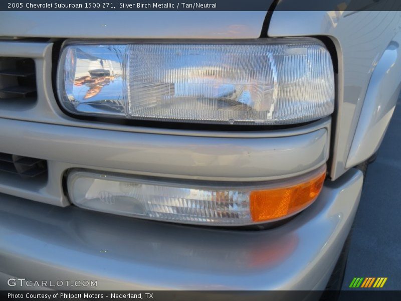 Silver Birch Metallic / Tan/Neutral 2005 Chevrolet Suburban 1500 Z71